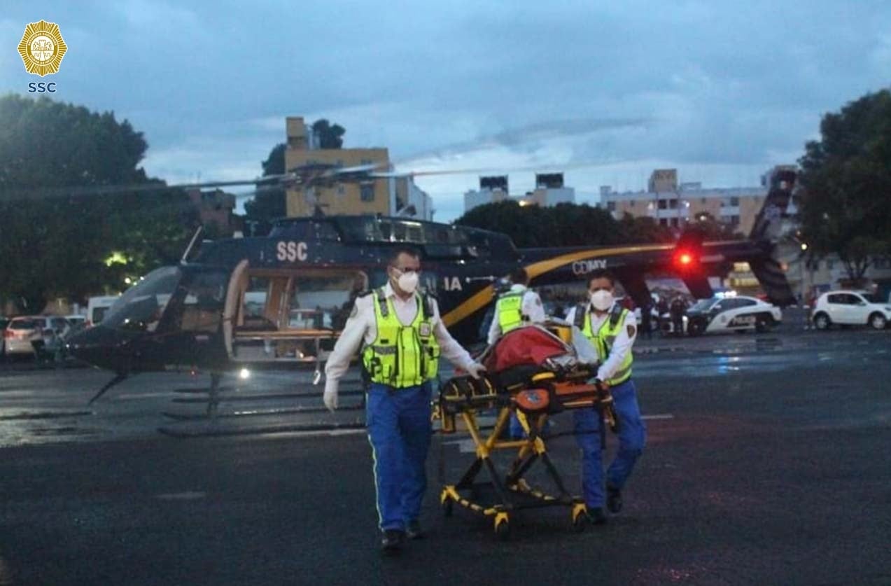 Volcán Xitle: Niño que cayó adentro fue rescatado