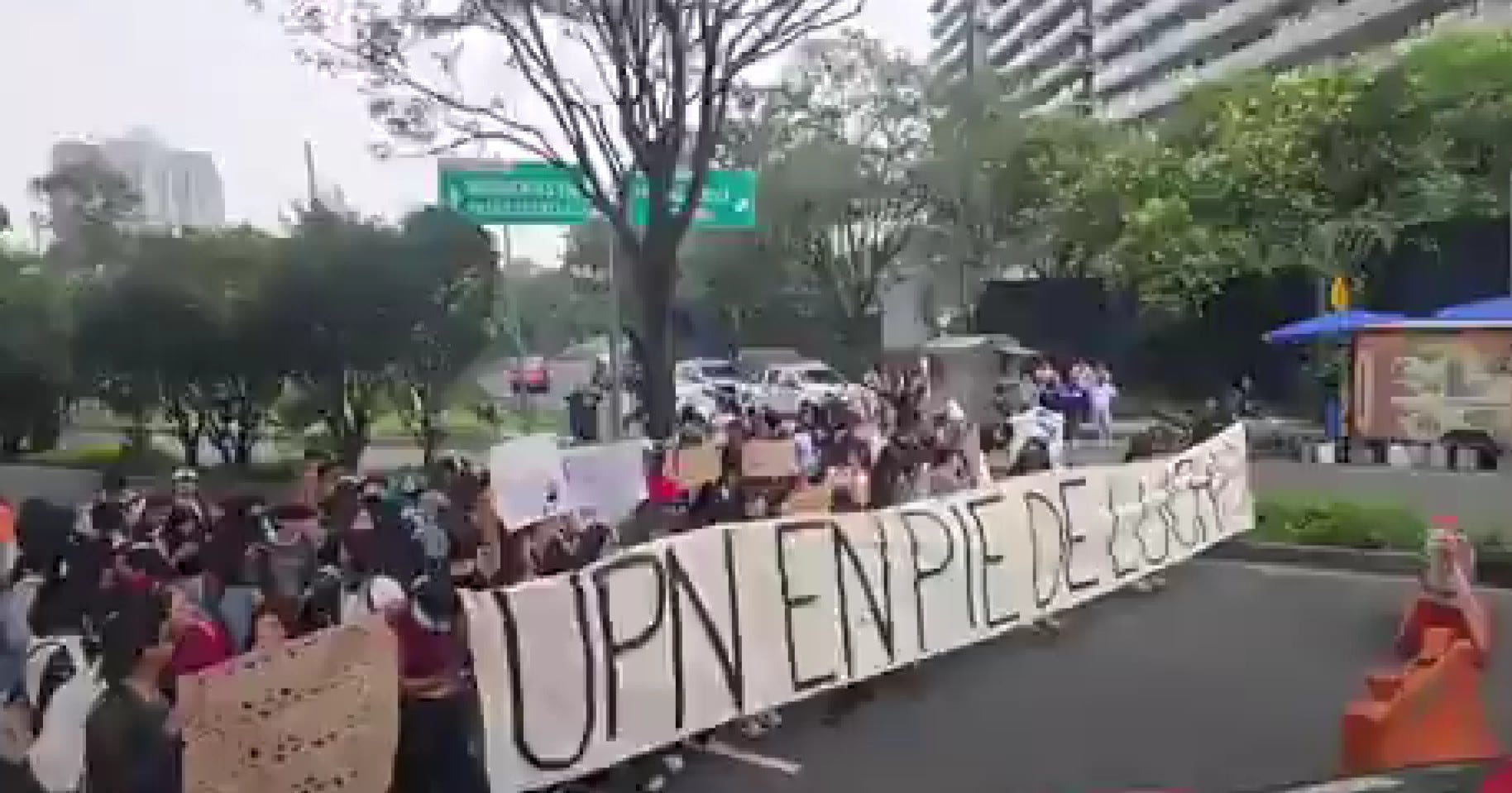 Bloqueo en Periférico Sur: estudiantes de la UPN exigen mejoras en su plantel