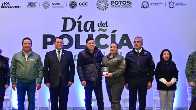 Ricardo Gallardo celebra el Día del Policía