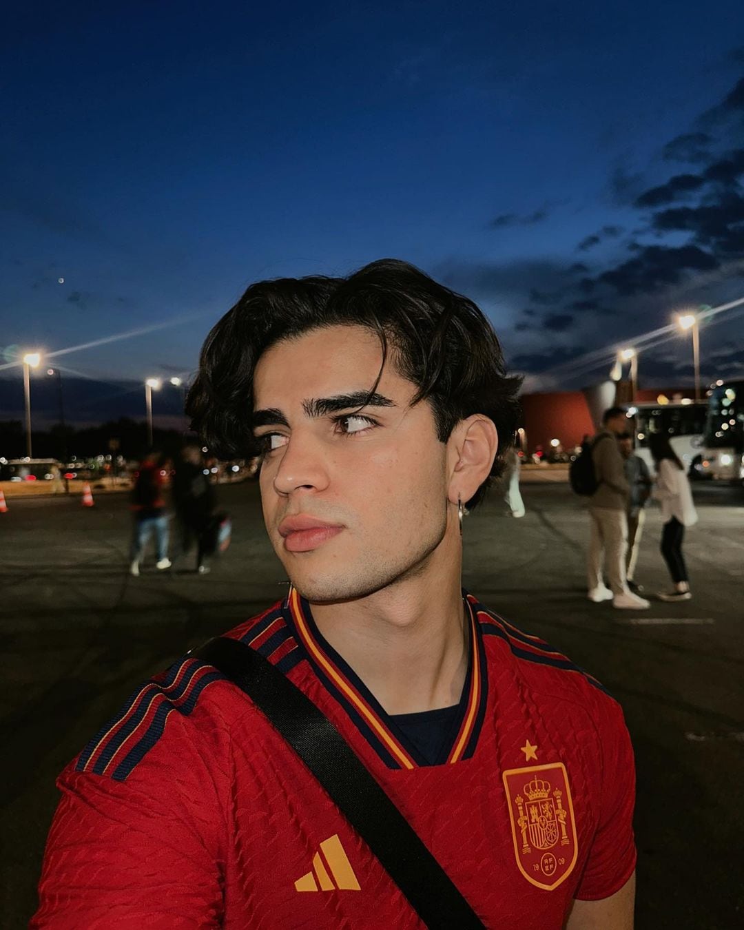 Aaron Mercury, influencer.