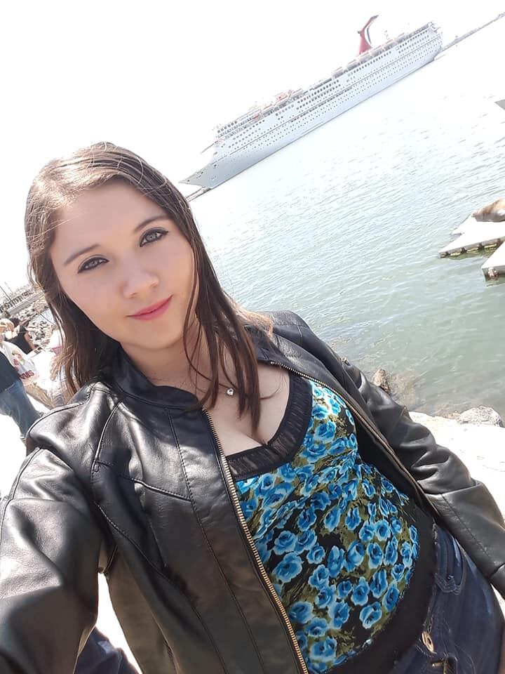 Cinthia.
