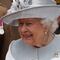 Reina Isabel II rechaza premio a ‘La anciana del año’; no se siente vieja