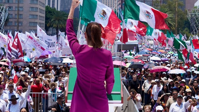 Sheinbaum afirma que "México ya cambió" en su segundo informe