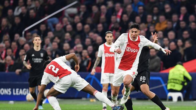 Edson Álvarez en el AFC Ajax