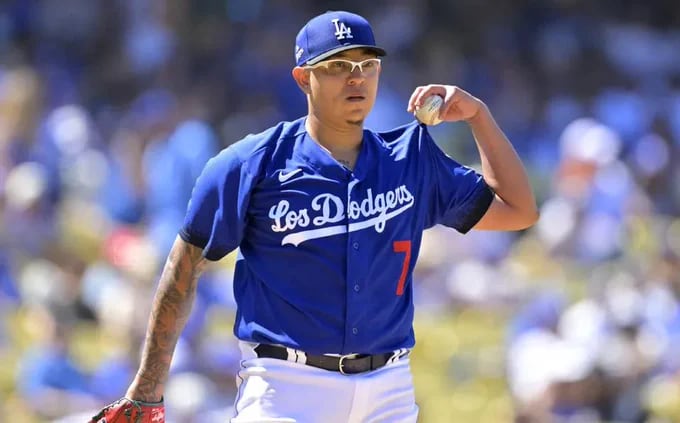 Julio Urias con los Dodgers de Los Ángeles