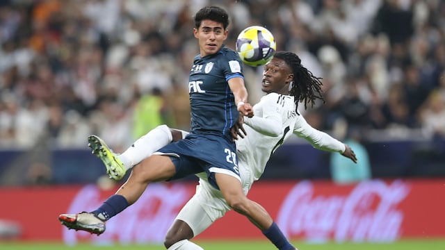 Elías Montiel, balón de bronce de la Copa Intercontinental.