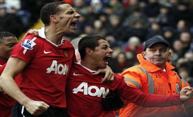 Rio Ferdinand con el Chicharito