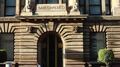 Paga Banxico elevadas pensiones
