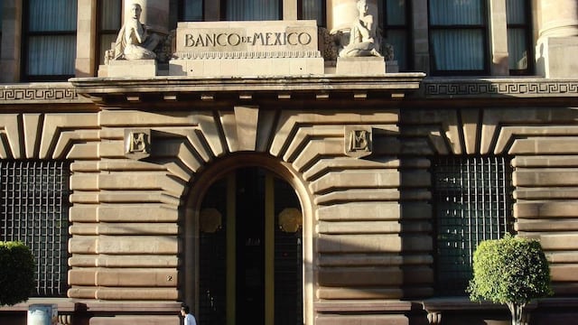 Banco de México. Altas pensiones.