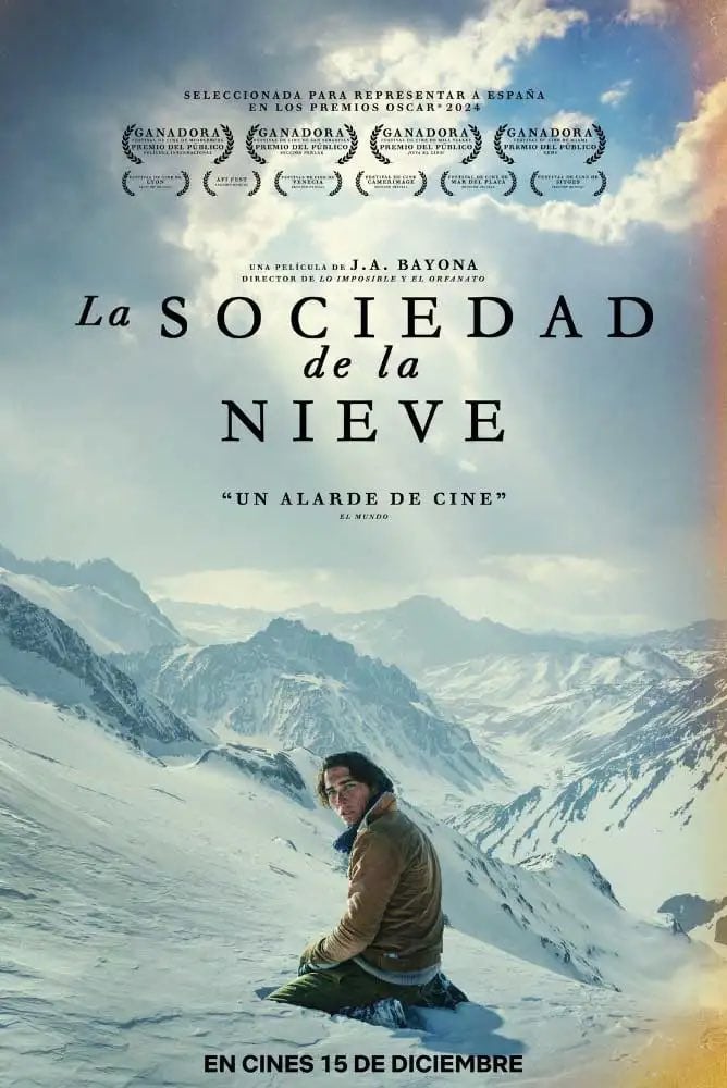 La sociedad de la nieve; historia real basada en la tragedia de los Andes.