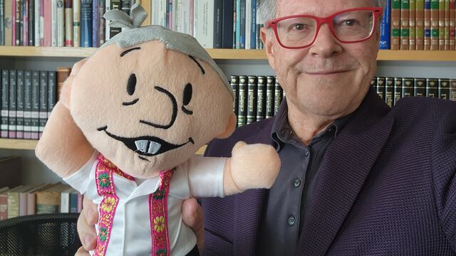 Sergio Sarmiento presume su Amlito como protesta contra la censura