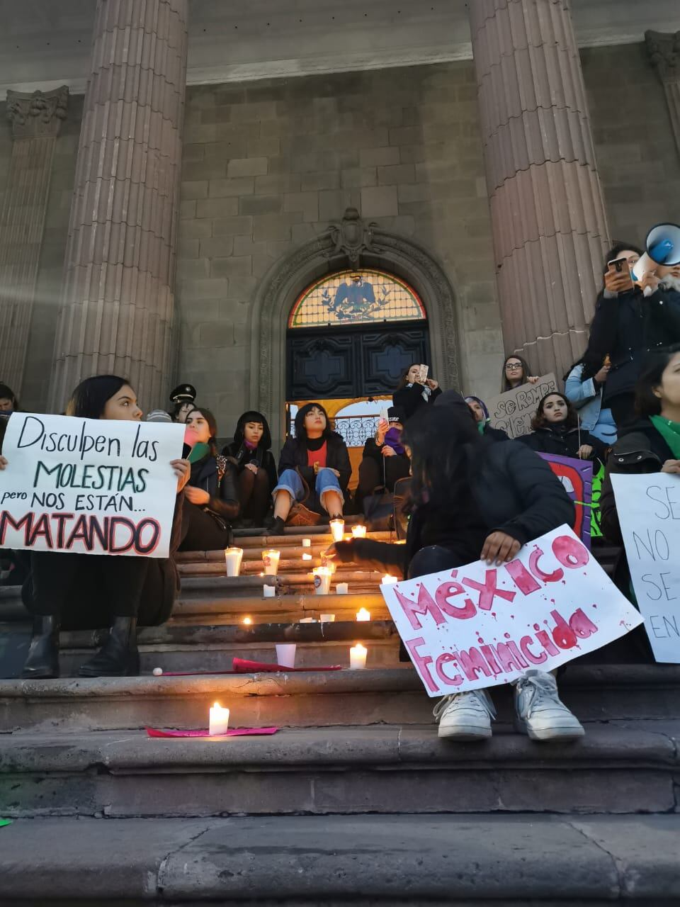 La manifestación tuvo lugar frente a Palacio de Gobierno.