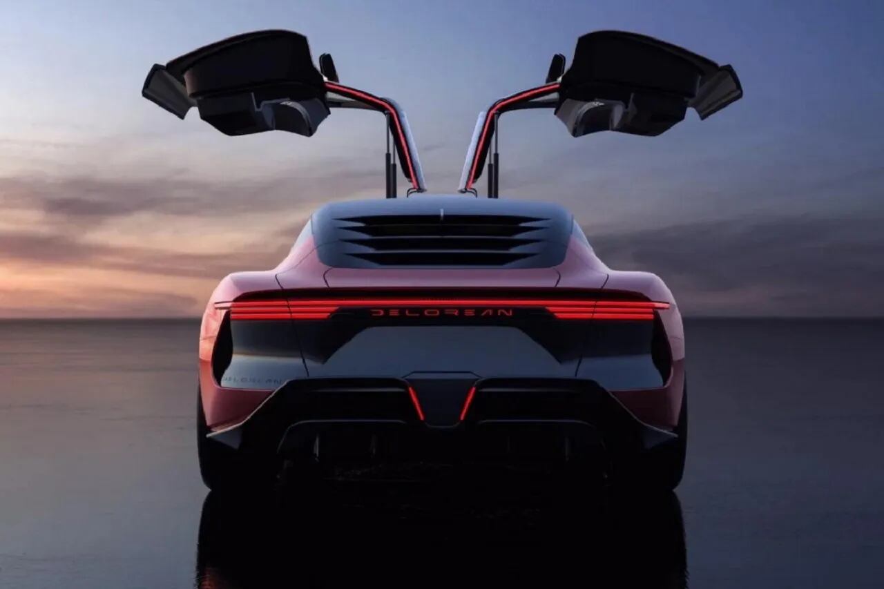 DeLorean Alpha 5