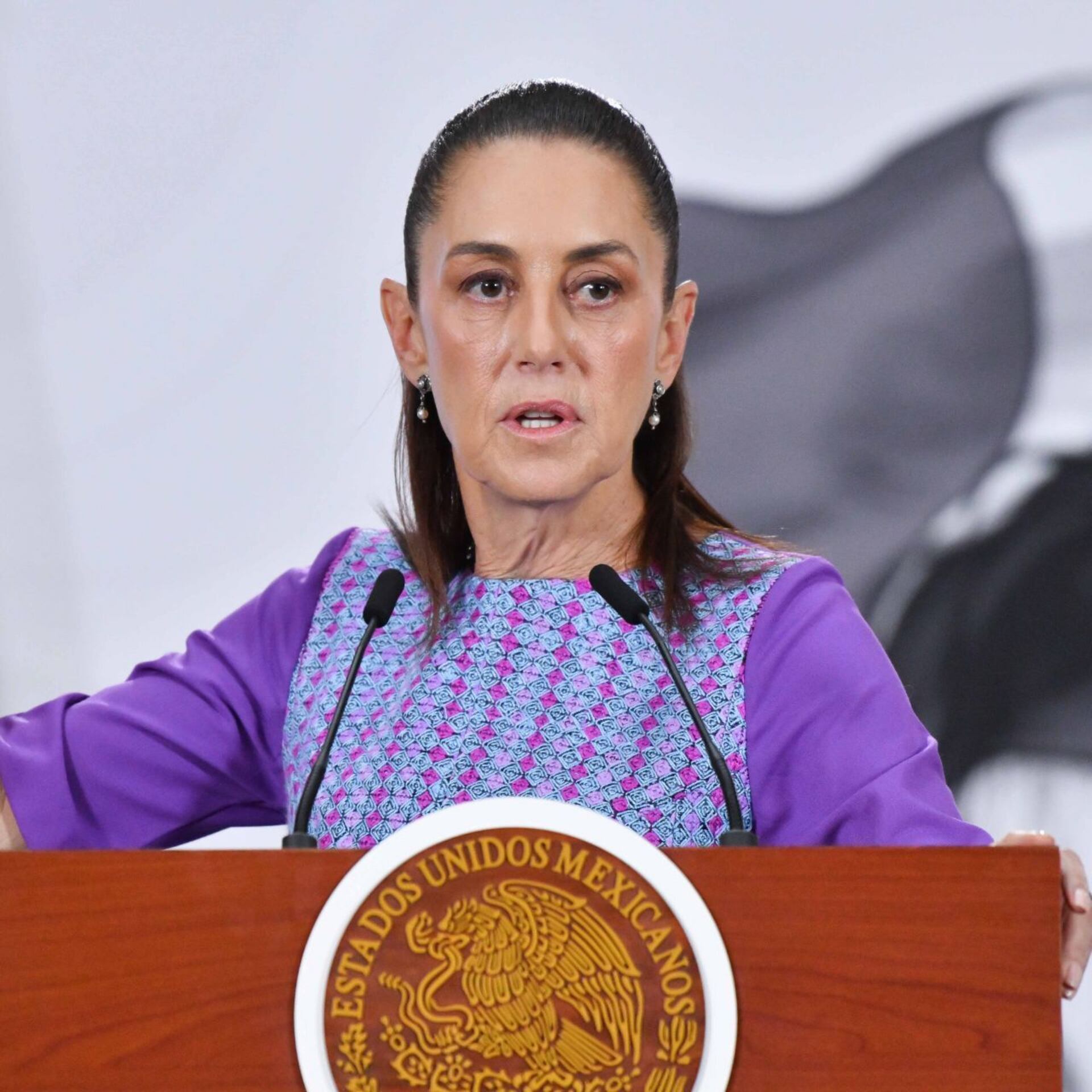 Soberanía entregada al imperio