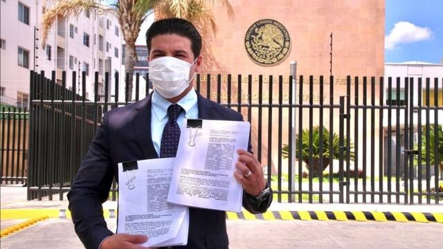 Samuel García impugna multa del INE