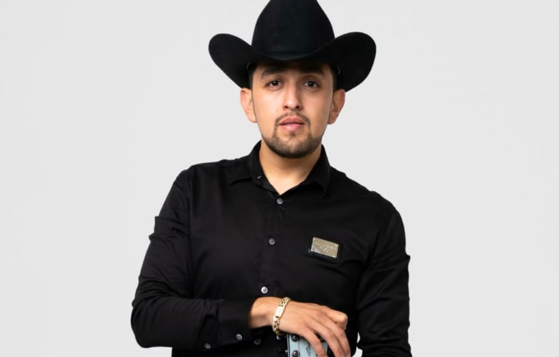 Adán R, exvocalista de Los Nuevos Rebeldes