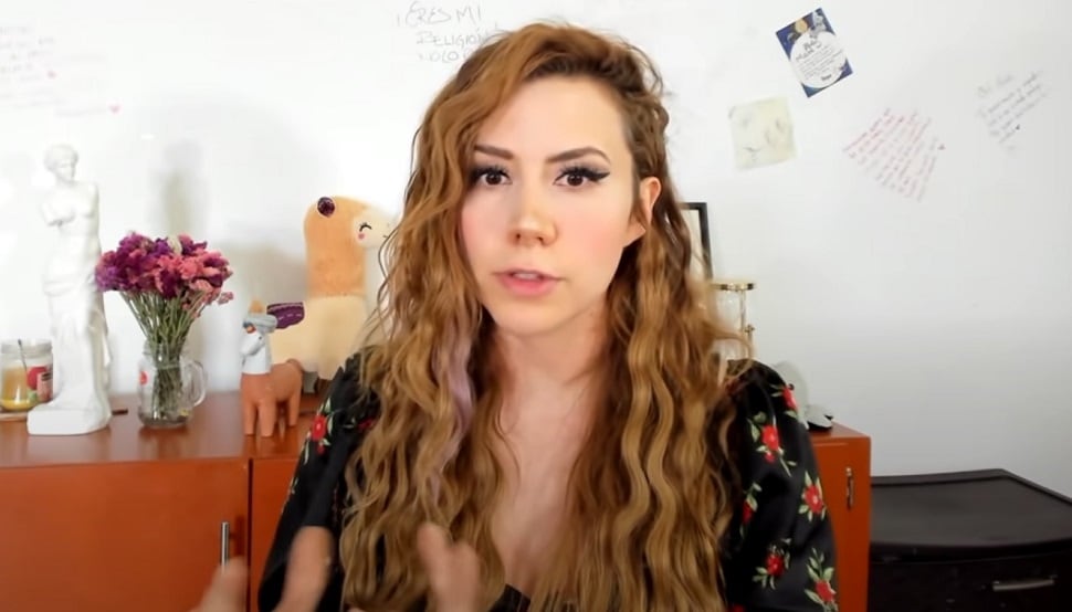 Maire Wink denuncia a Ricardo Ponce