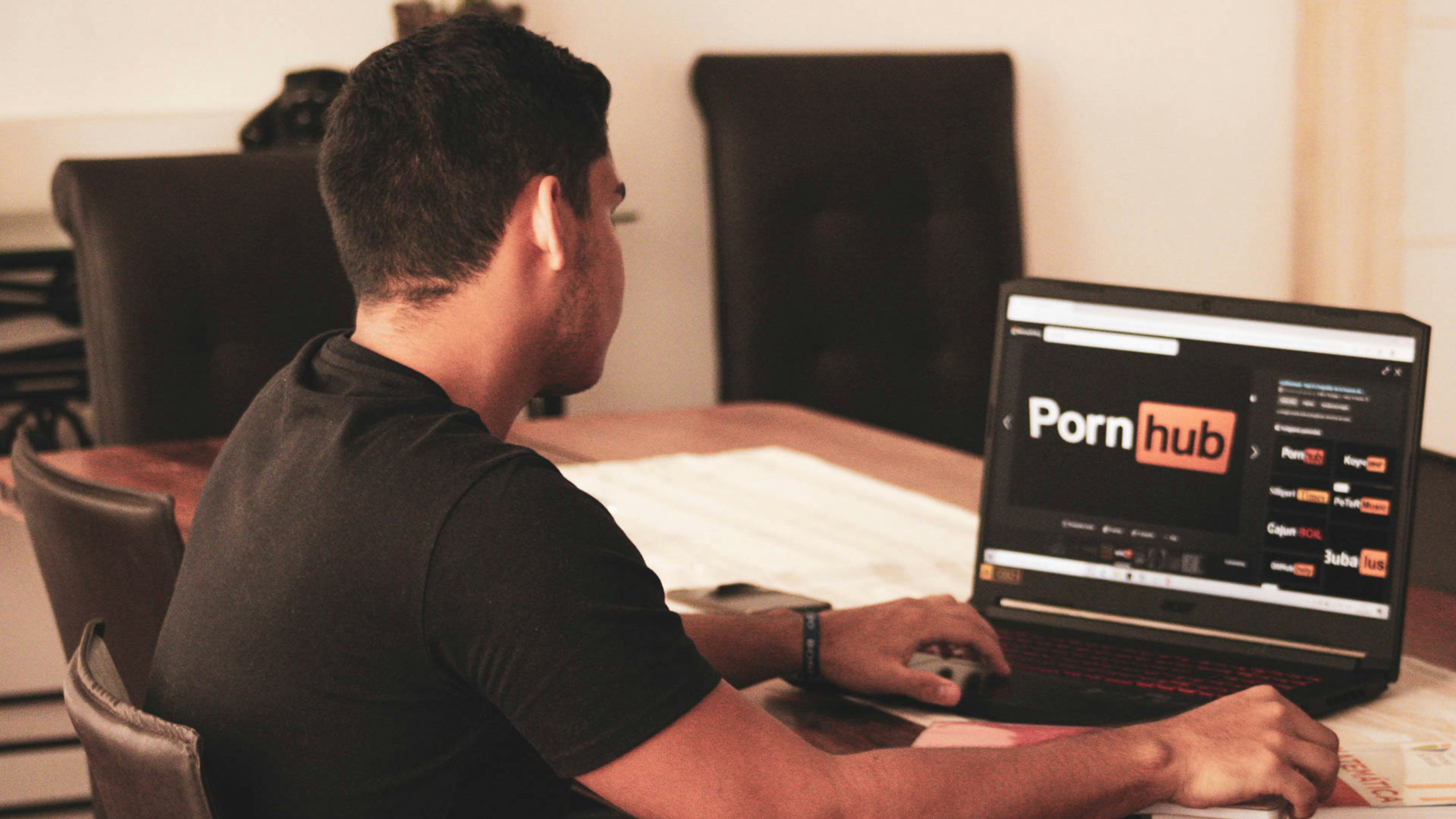 Pornhub bloqueó su contenido en Texas como protesta a esta nueva ley