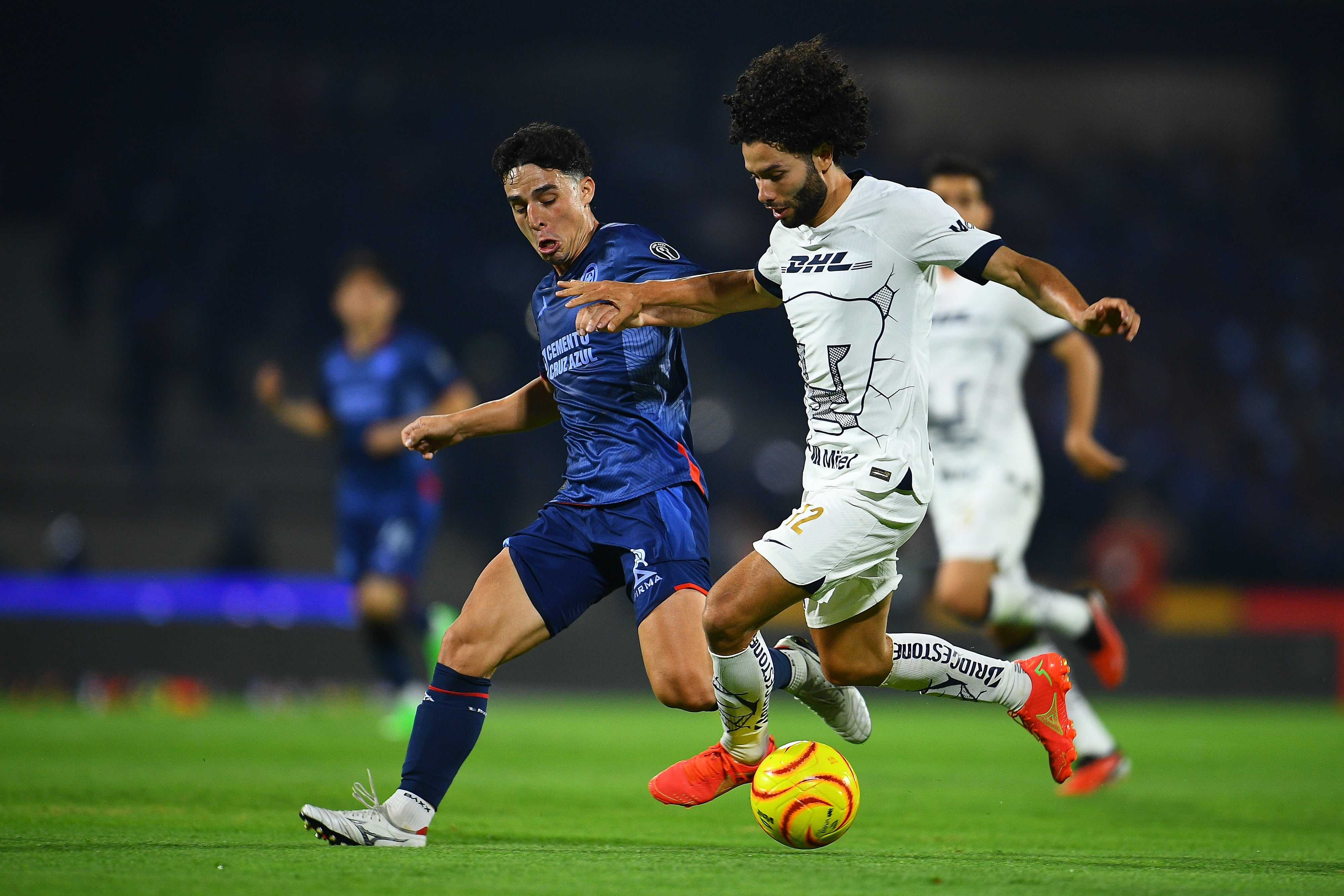 Pumas vs Cruz Azul