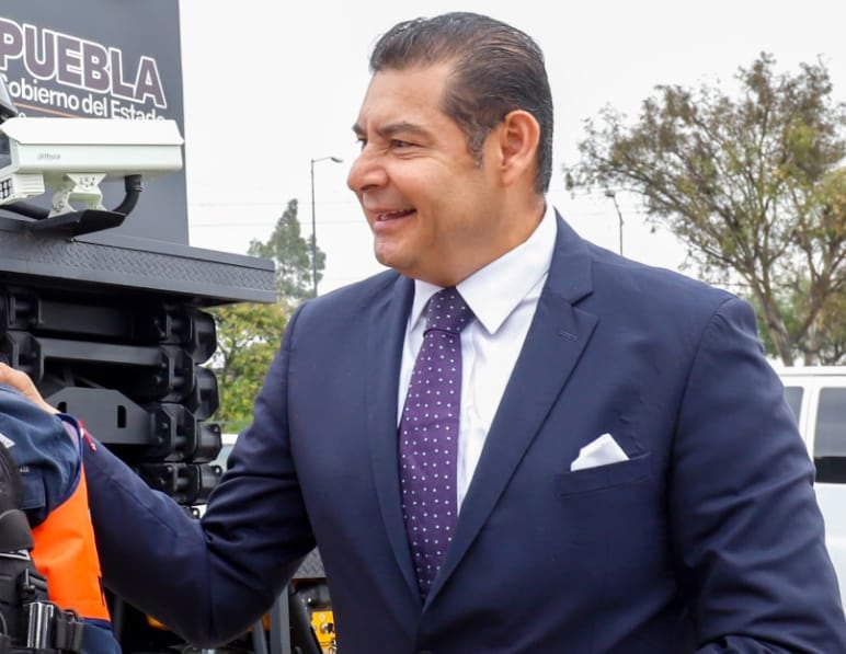 Alejandro Armenta, gobernador de Puebla