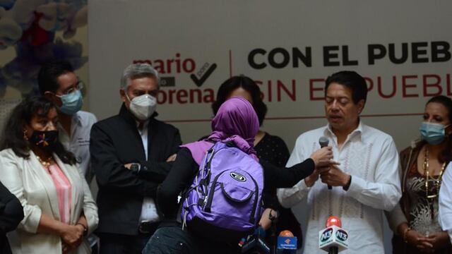 Manifestantes contra Cristóbal Arias