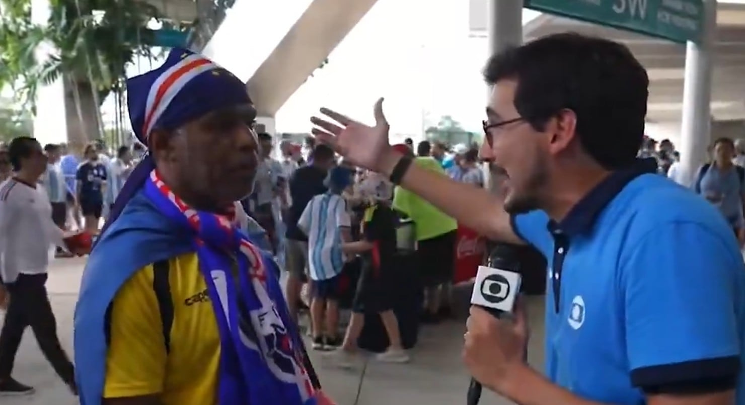 Reportero se sorprende al descubrir que entrevistaba al padre de Vozinha