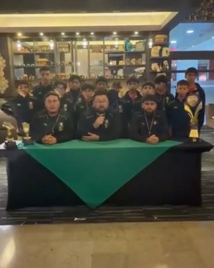 Roberto Velasco contacta a equipo infantil de Tijuana varado en Colombia tras terremoto