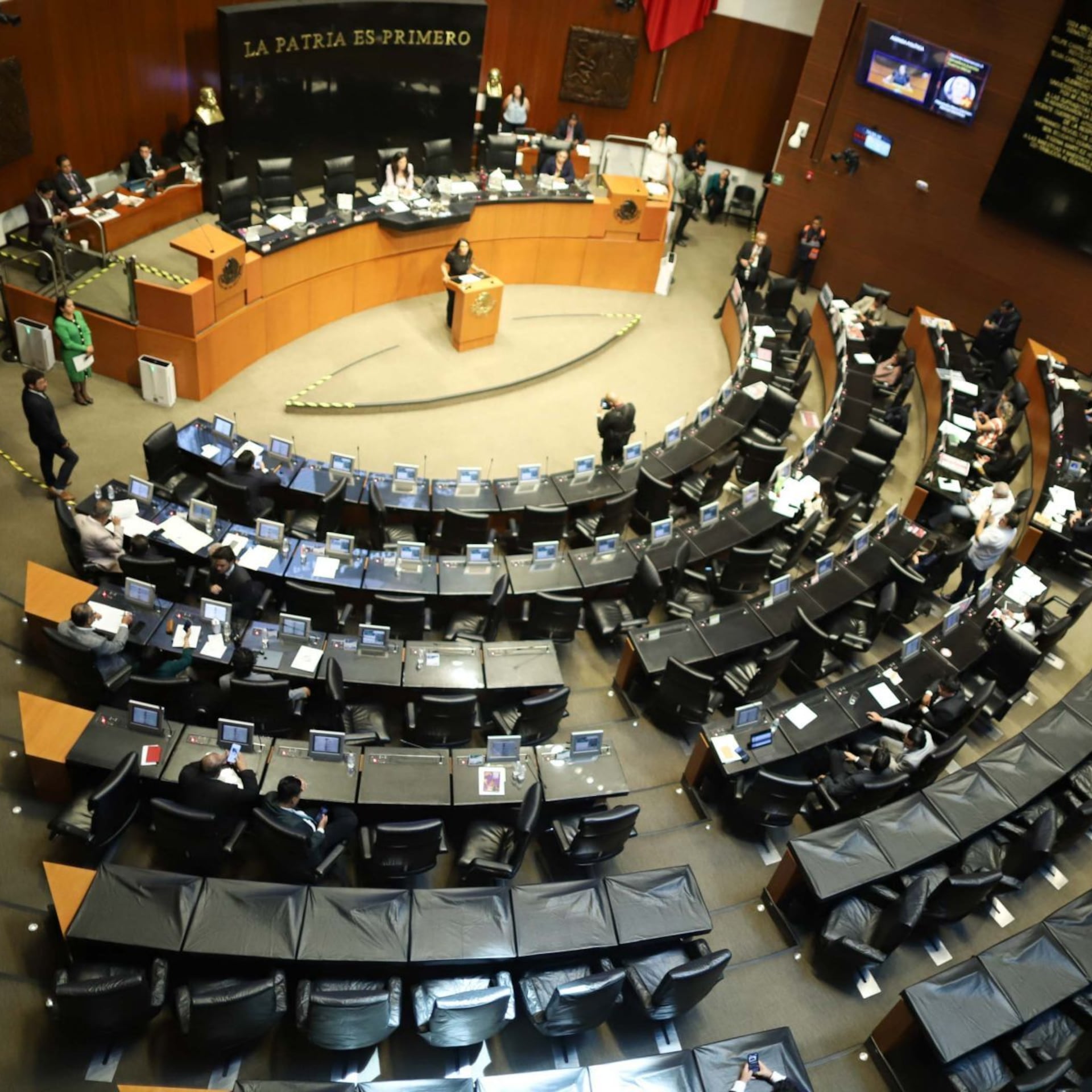 Senado aprueba en lo general reforma sobre doble nacionalidad para aspirantes a Presidencia y gubernaturas