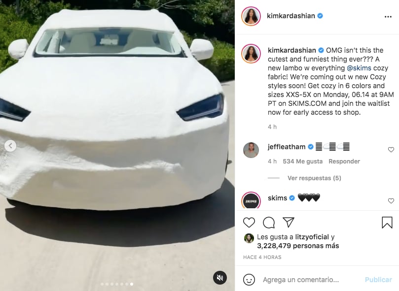 Kim Kardashian estrena auto de peluche