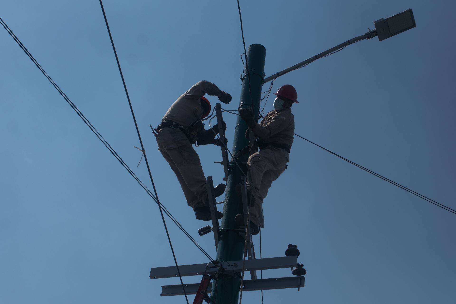 La reforma eléctrica podría ser un nuevo tropiezo de la 4T.