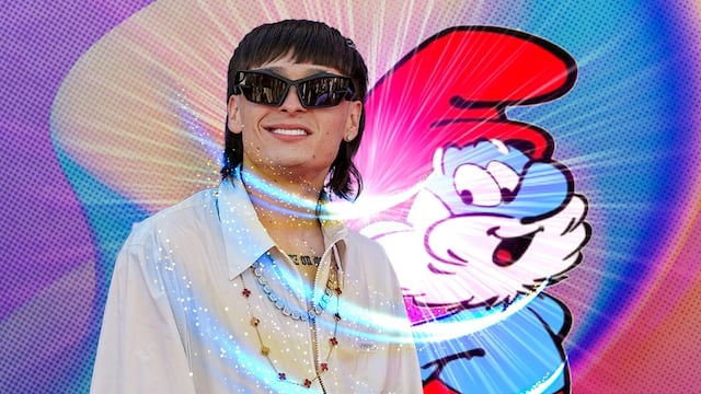 Peso Pluma presume su radical cambio de look con cabello azul