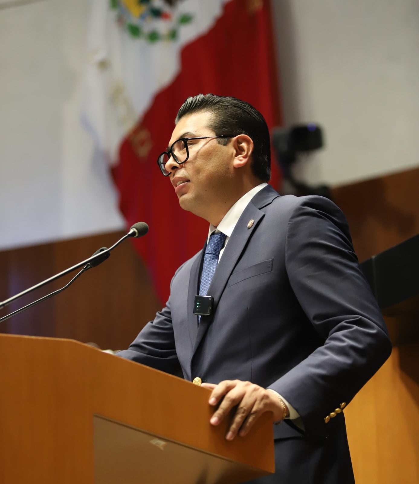 Néstor Camarillo, senador ex priísta