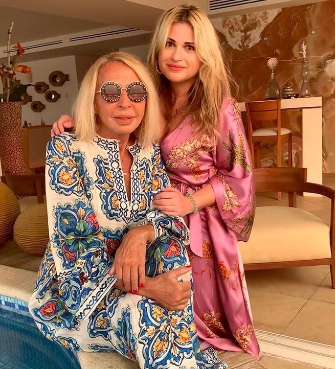 Laura Bozzo y su hija Victoria de la Fuente