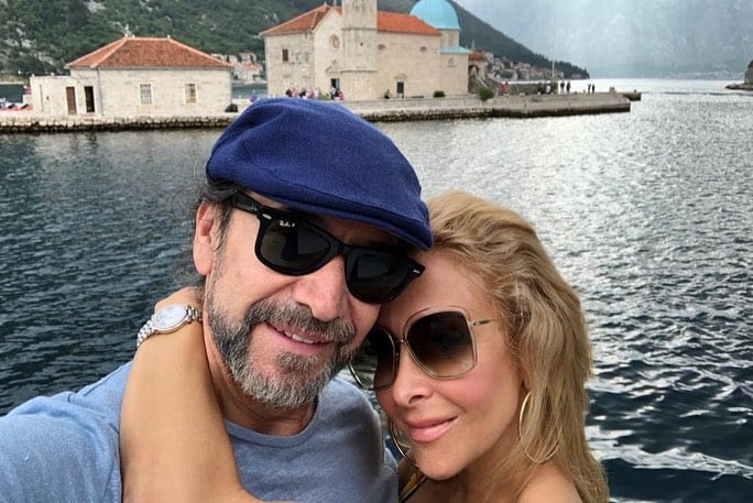 Marco Antonio Solís y su esposa, Cristian Solís