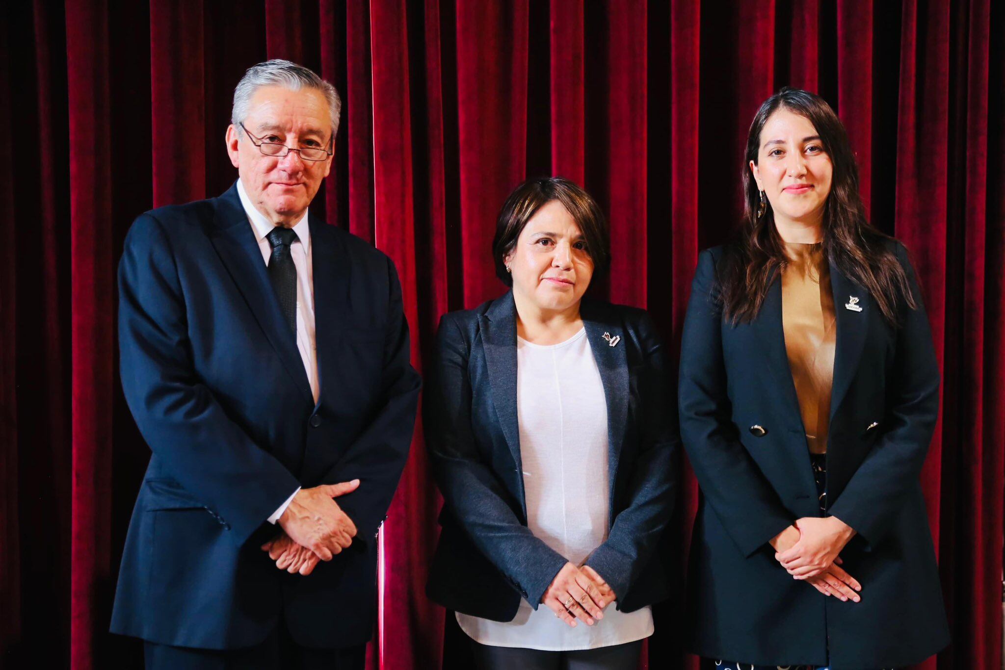 Delfina Gómez toma protesta a funcionarios de 14 dependencias del Estado de México