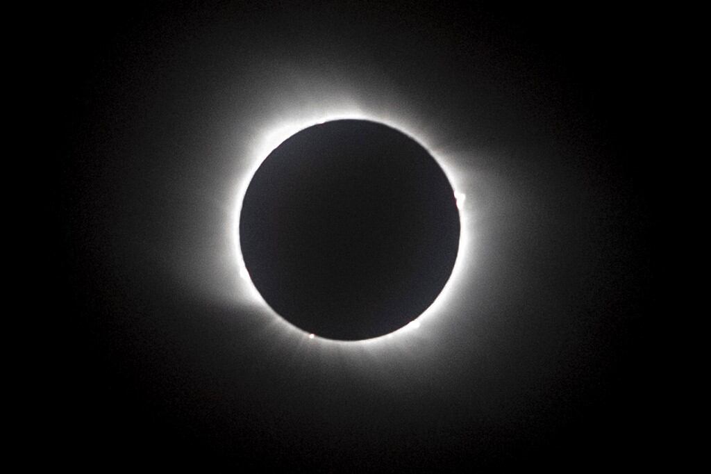 Eclipse solar