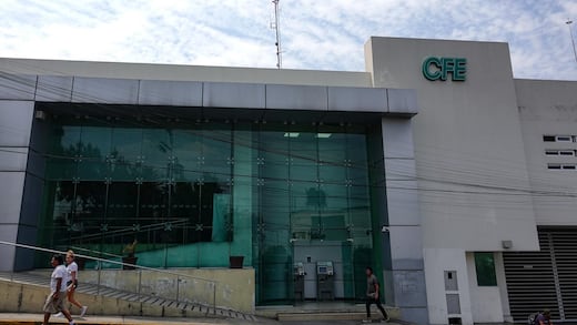 Falso operativo de la CFE busca extorsionar a usuarios; así puedes identificarlo