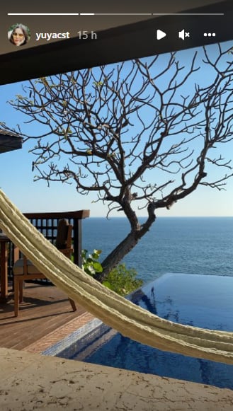 Yuya enseña su lujoso alojamiento.