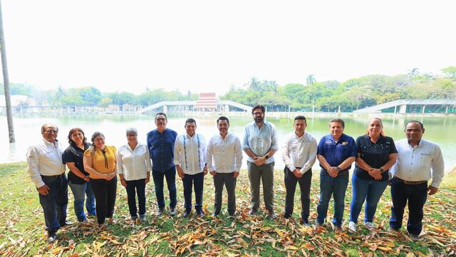 Javier May se reúne con Conagua