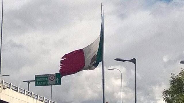Bandera monumental de San Jerónimo.