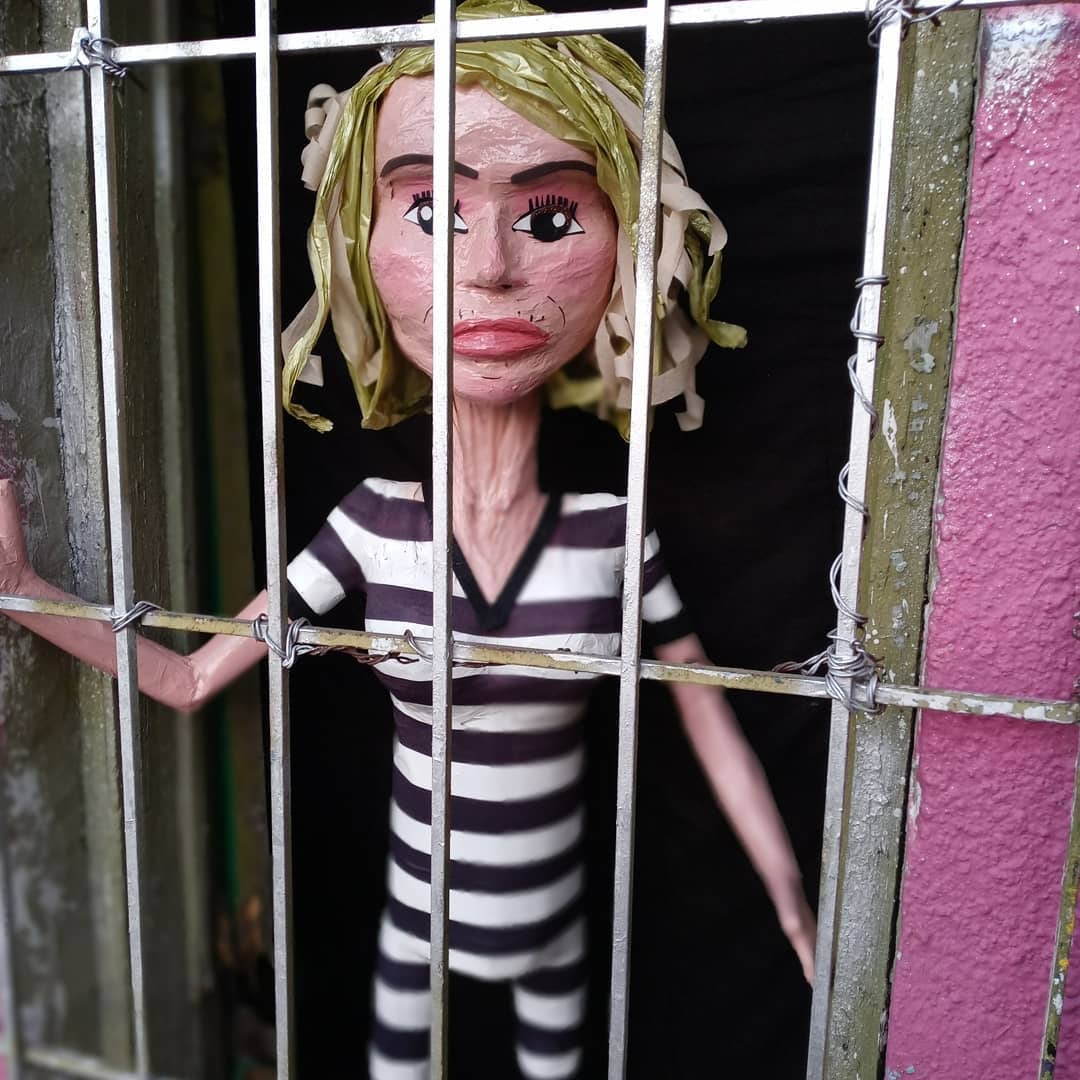 Piñata de Laura Bozzo