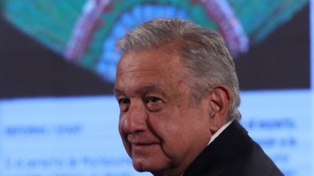 AMLO y el penacho