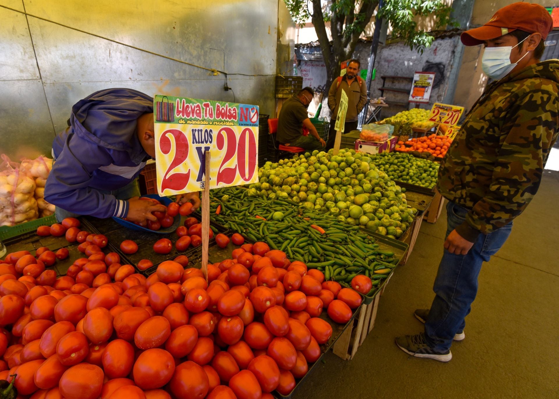 Verduras en tianguis de México