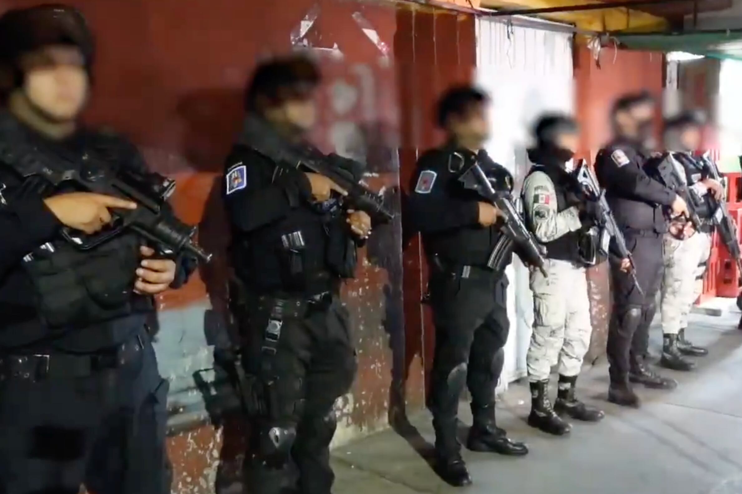 Operativo en Tepito deja 3 personas detenidas y 350 kilogramos de marihuana asegurada