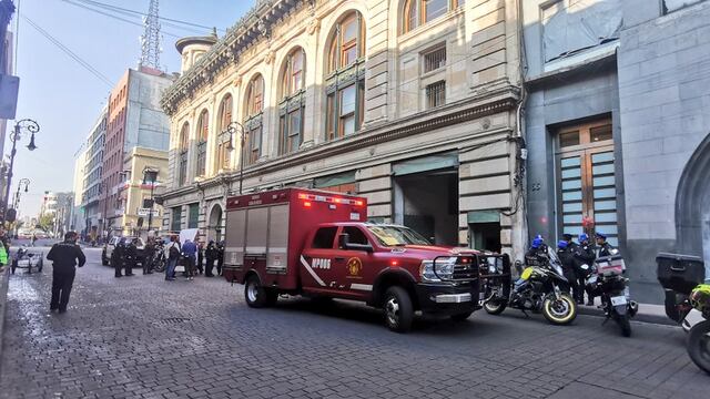 Cierran circulación en Isabel la Católica y Madero por accidente