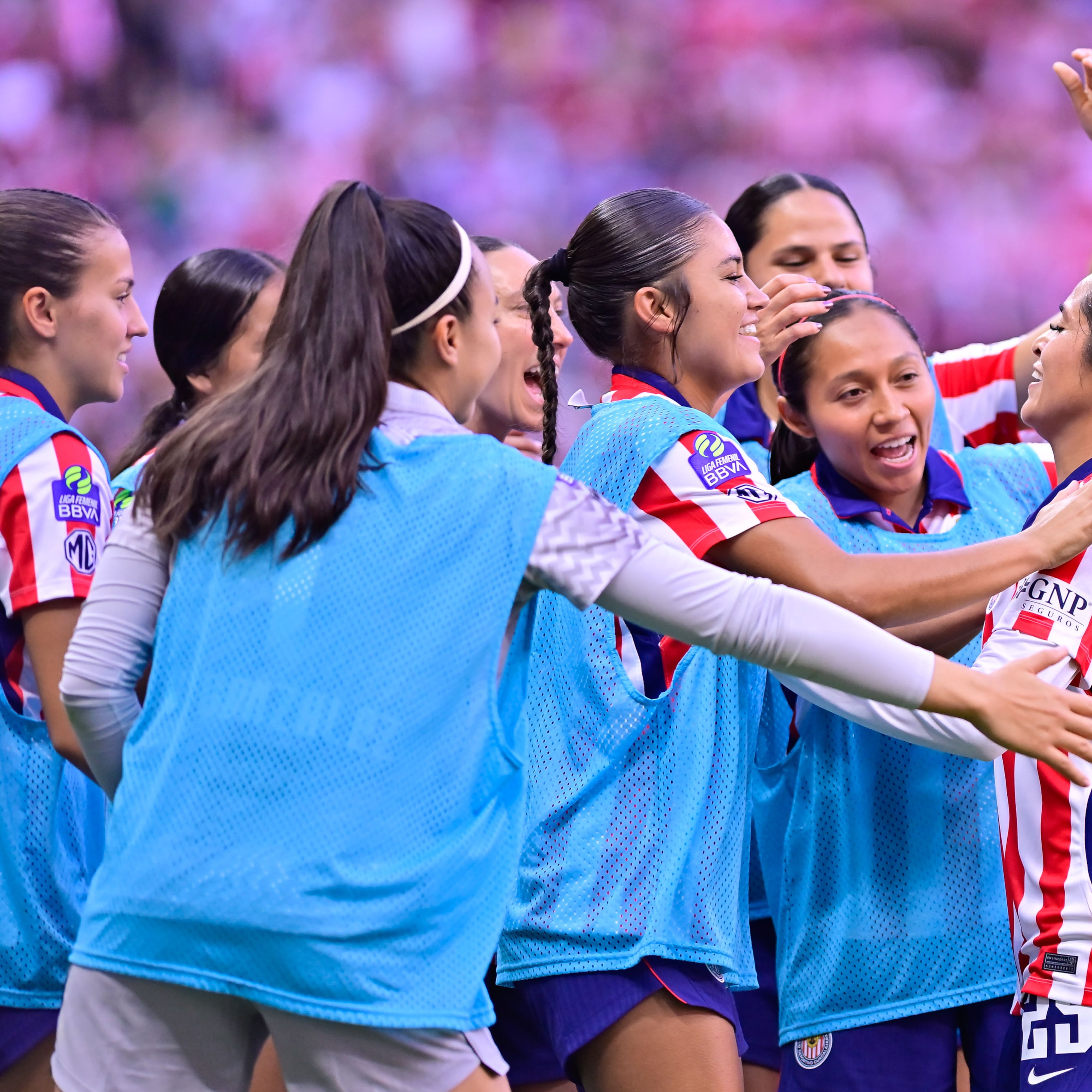 Chivas vence a Querétaro en su debut de la Liga Femenil BBVA