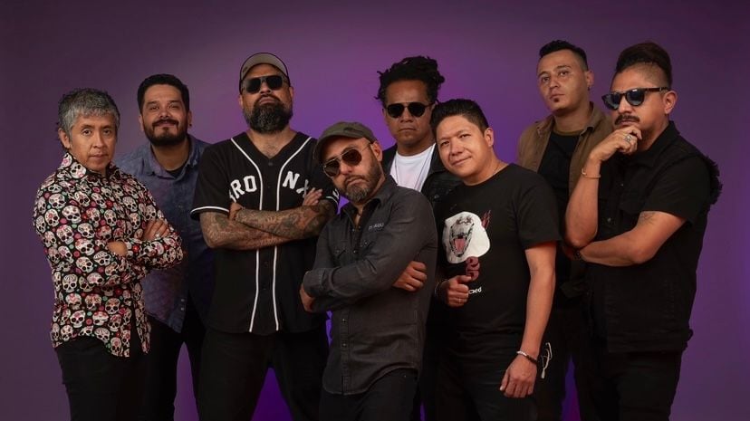 Panteón Rococó prendió el Tren Suburbano cantando La Dosis Perfecta en vivo (VIDEO)