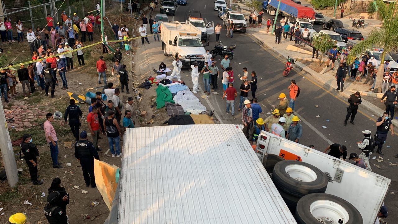 Accidente en Chiapas deja 54 migrantes muertos