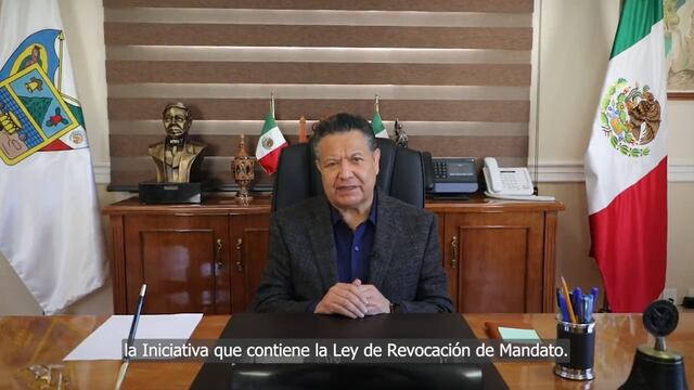 Julio Menchaca envía iniciativa de revocación de mandato