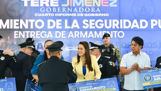 Aguascalientes recibe vehículos tácticos, 142 armas y más de 927 mil municiones